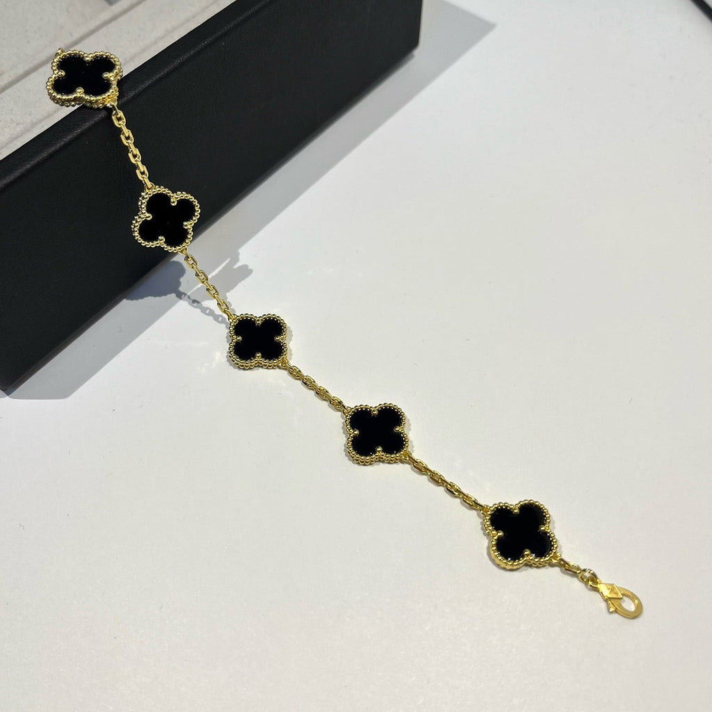 [Timi]New  CLOVER 5 MOTIF ONYXS BRACELET COLLECTION