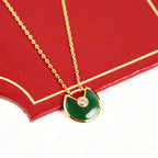 TimiAMULETTE GOLD MALACHITE NECKLACE