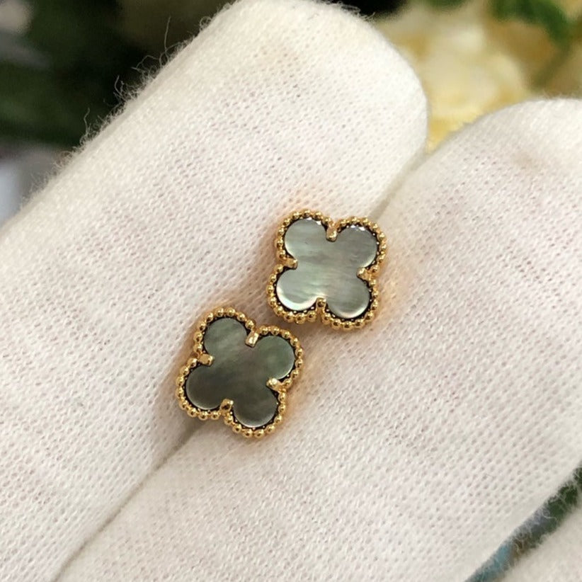TimiCLOVER MINI GOLD EARRINGS