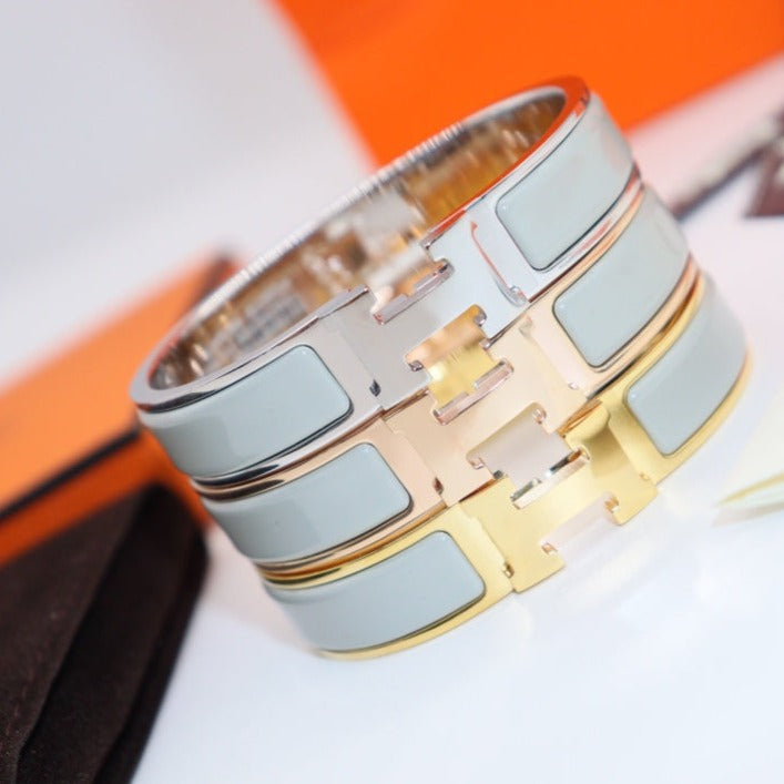 TimiH LIGHT BLUE BRACELET