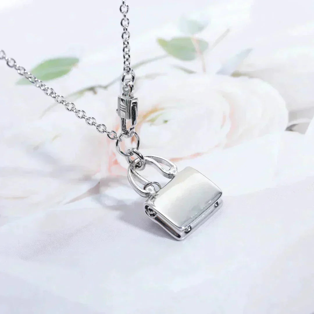 TimiAMULETTE PEDANT SILVER NECKLACE