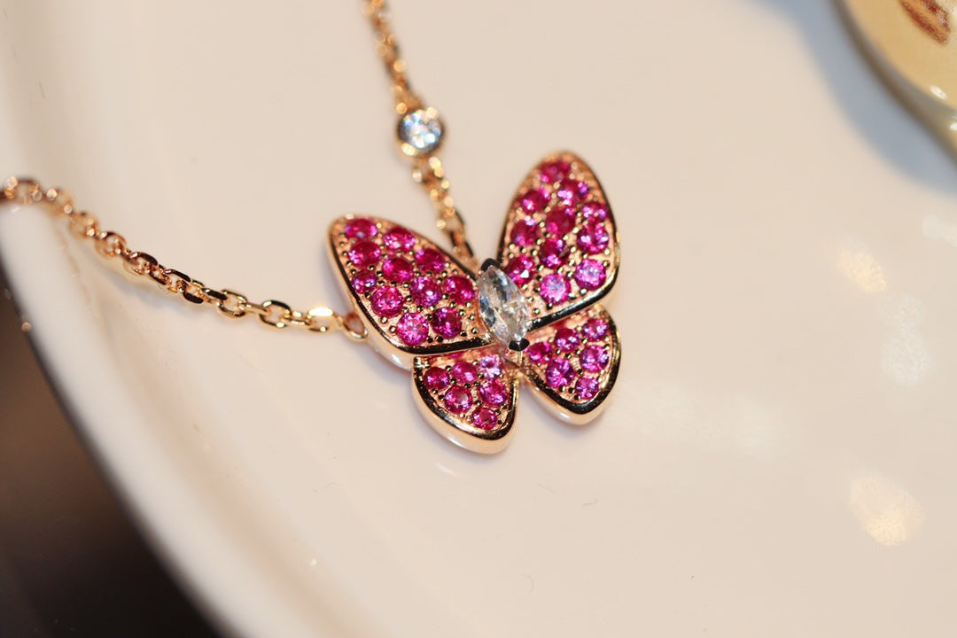 TimiBUTTERFLY RED DIAMOND ROSE GOLD NECKLACE
