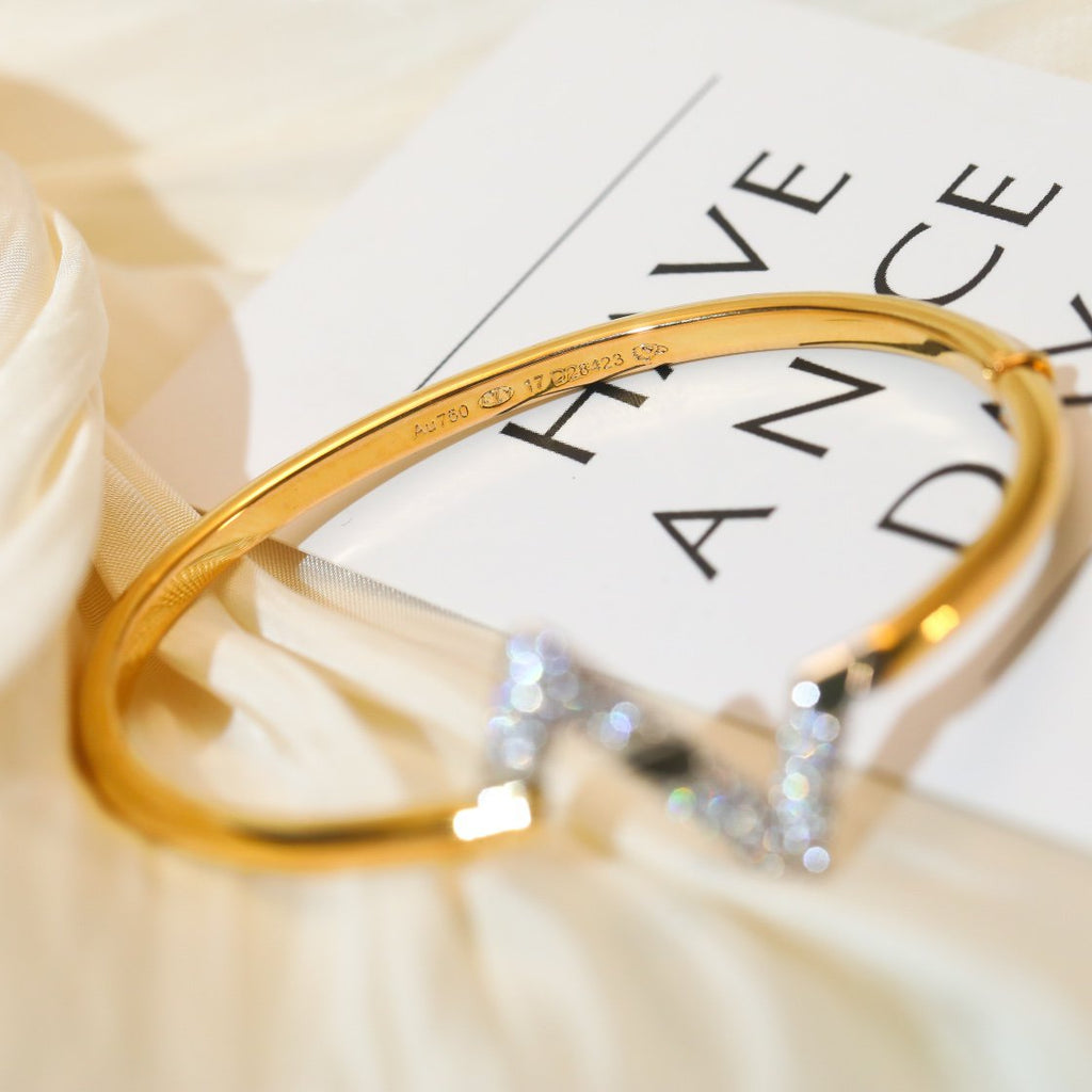 TimiVOLTE UPSITE DOWN GOLD DIAMOND BRACELET