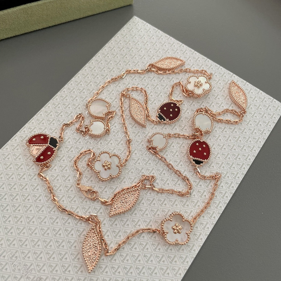 TimiLUCKY SPRING 15 MOTIFS ROSE GOLD NECKLACE