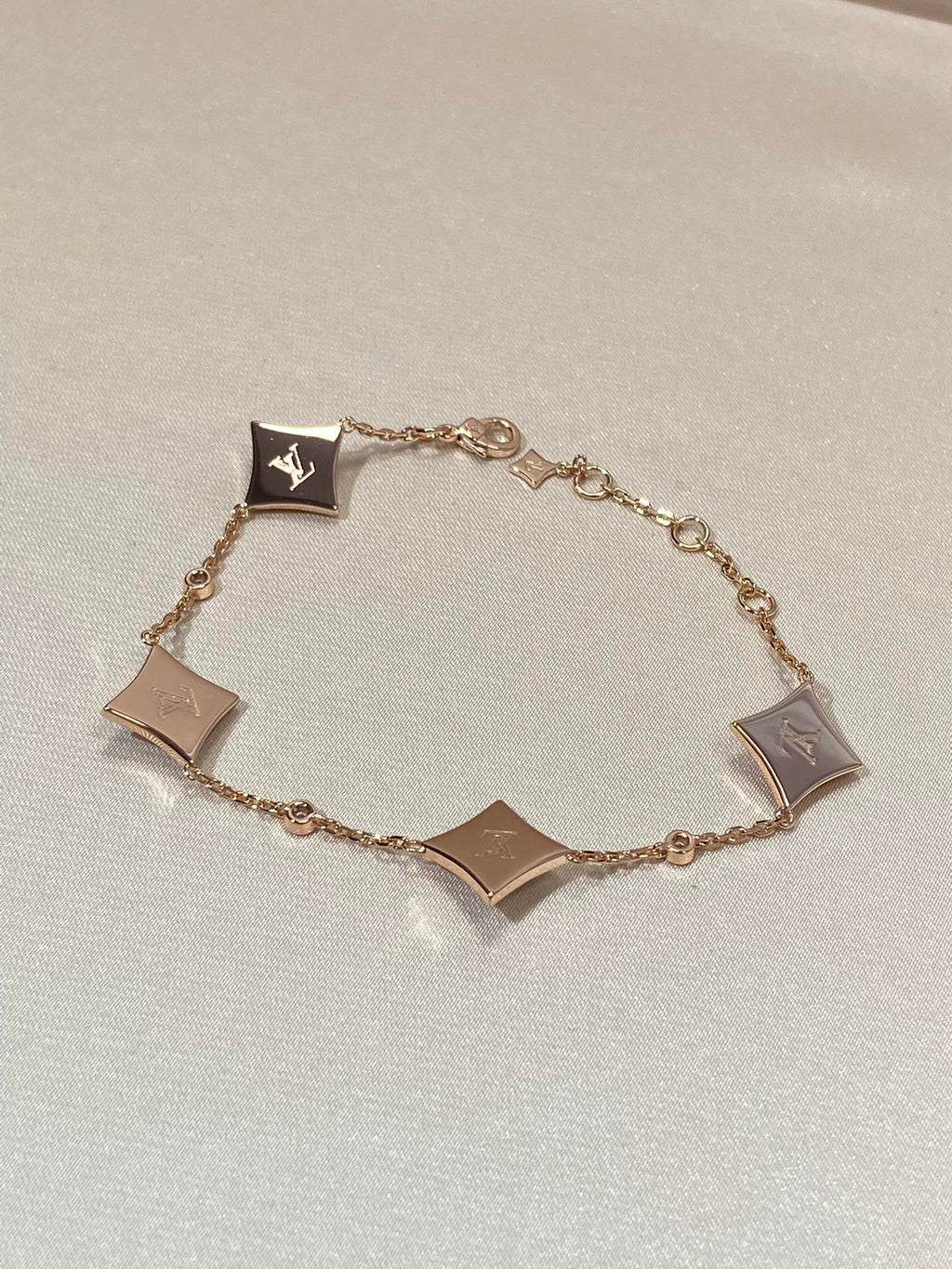 TimiSTAR 4 MOTIF MOP DIAMOND PINK GOLD BRACELET