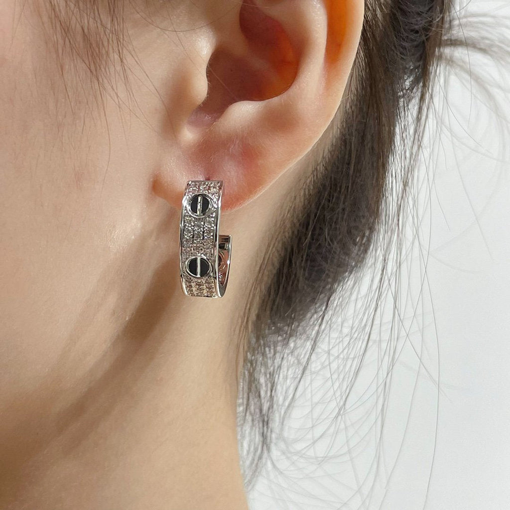 TimiLOVE CERAMIC DIAMOND PAVED SILVER EARRINGS