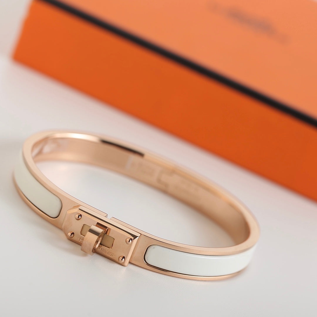 TimiHM KELLY WHITE BRACELET