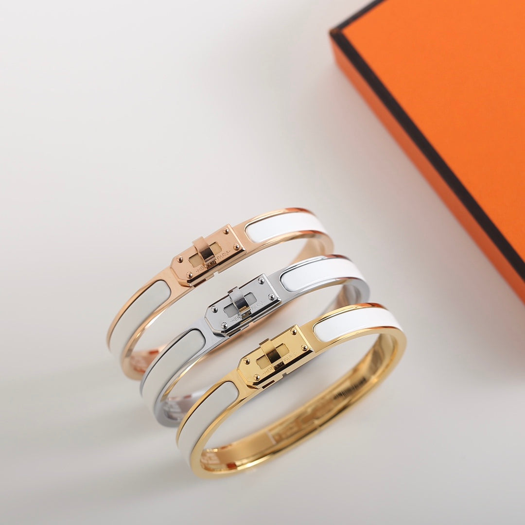 TimiHM KELLY WHITE BRACELET