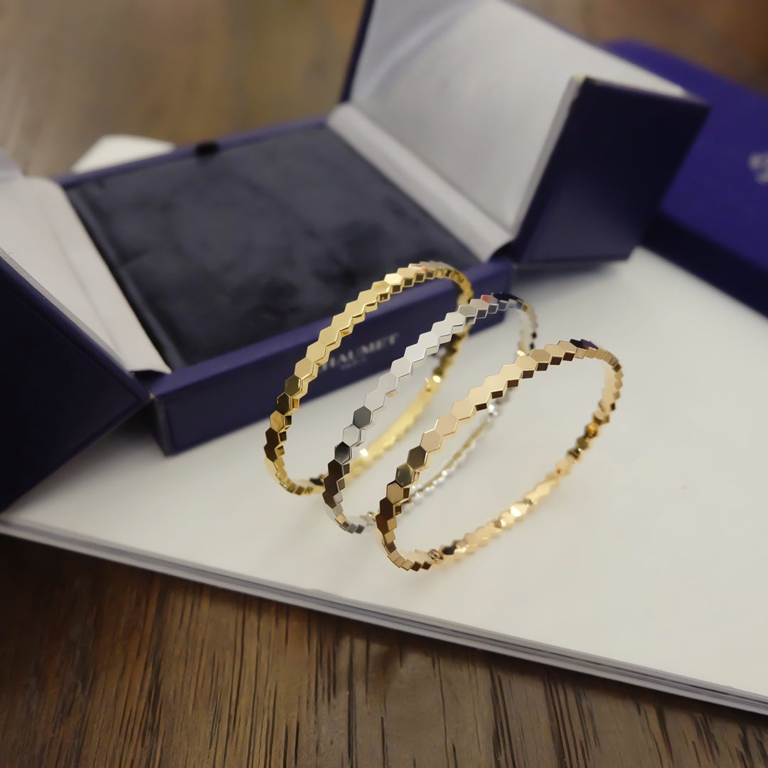 TimiBEE LOVE BRACELET