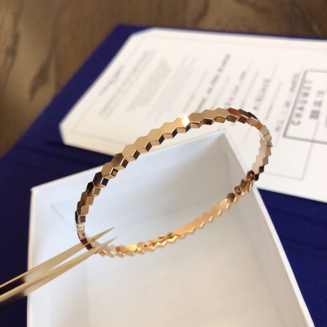 TimiBEE LOVE BRACELET