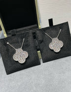 TimiCLOVER 25MM LARGE PENDANT DIAMOND PAVED SILVER NECKLACE