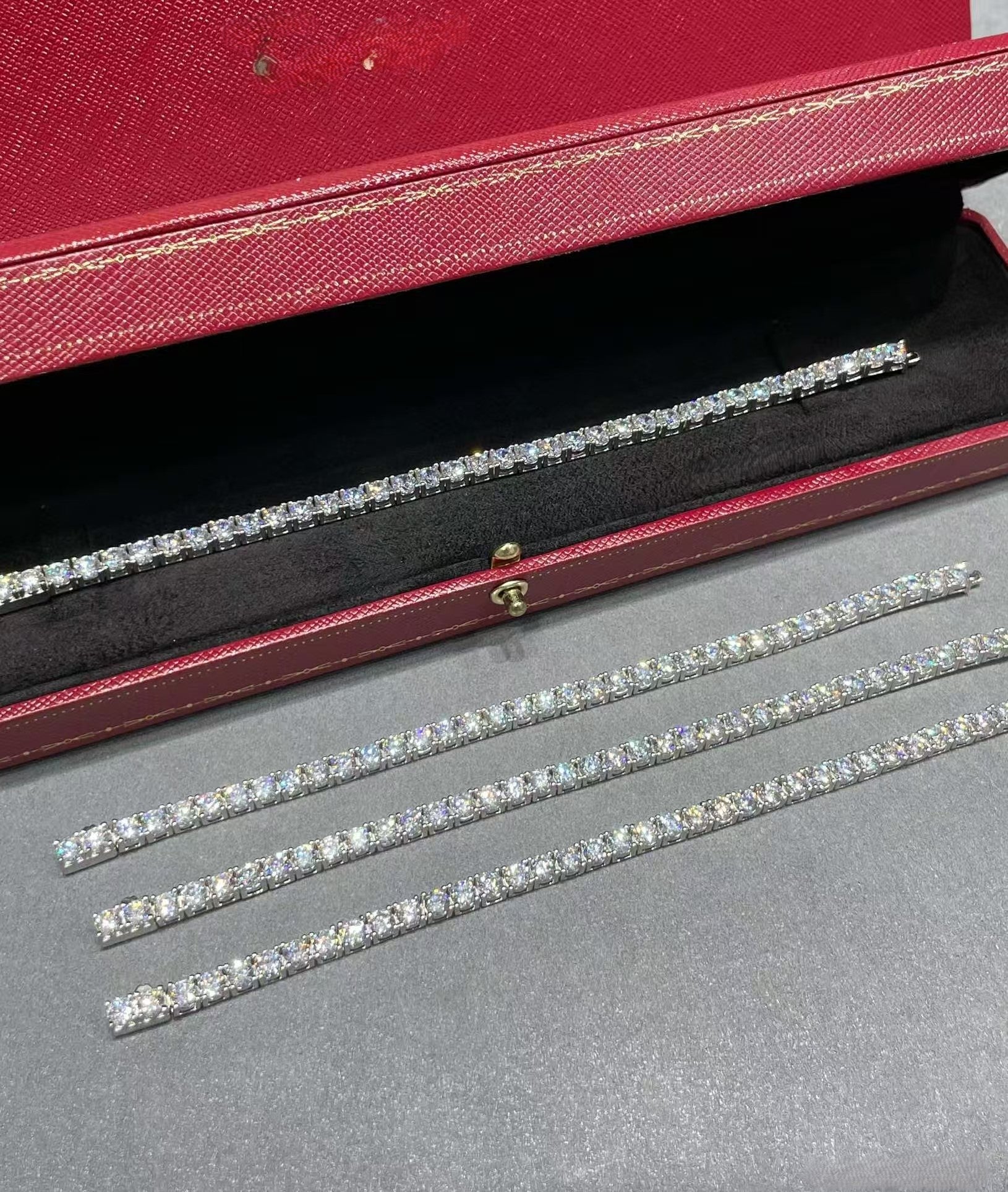 [Timi]TENNIS BRACELET WITH FULL DIAMOND SETTING