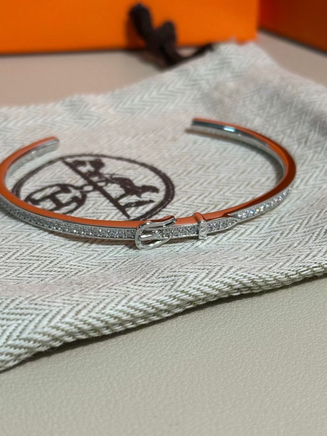 [Timi]DIAMOND-ENCRUSTED BRACELET THREE COLORS