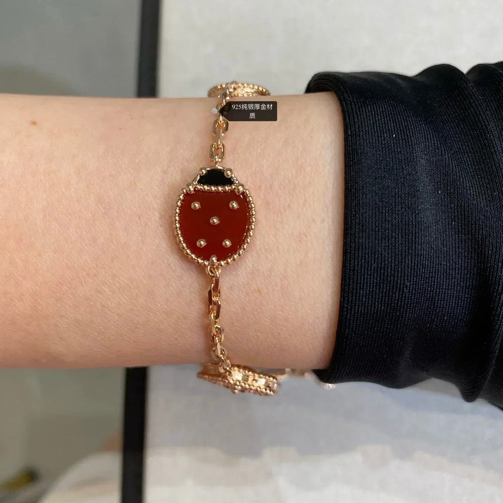 ¡®Timi¡¯LUCKY SPRING 5 MOTIF BRACELET