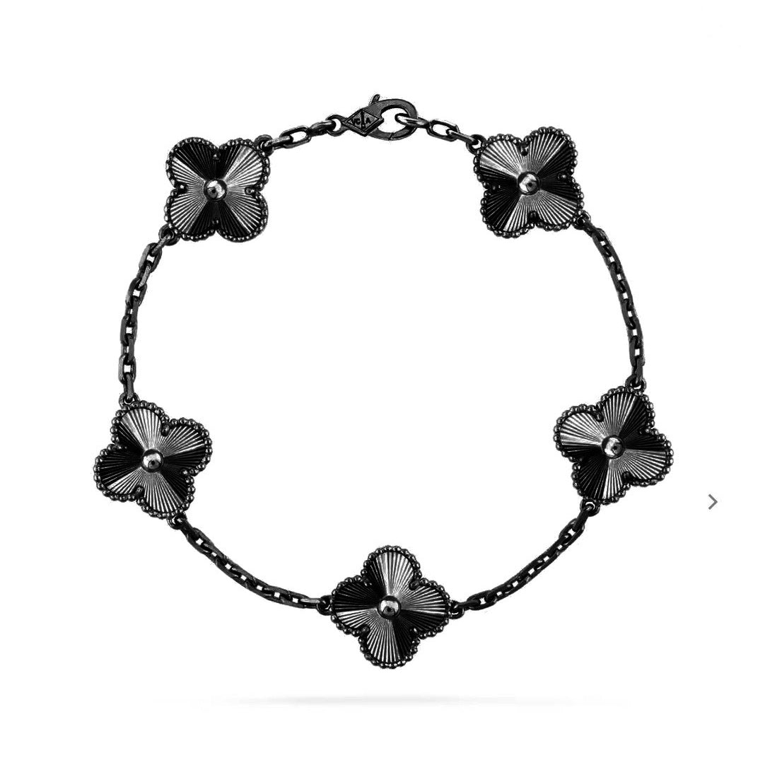 [Timi]New CLOVER 5 MOTIF BLACK BRACELET