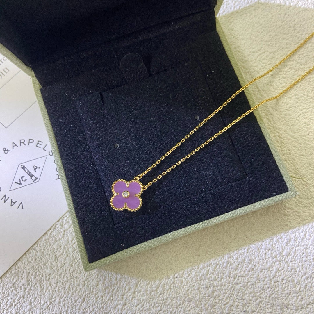 TimiCLOVER 15MM DIAMOND  PURPLE VIOLET NECKLACE
