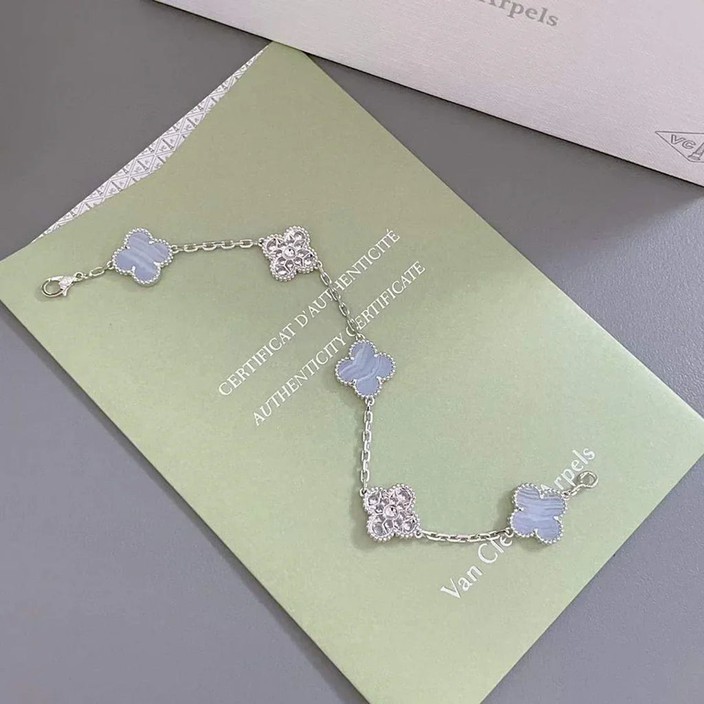 [Timi]New  CLOVER 5 MOTIF PURPLE CHALCEDONY BRACELET COLLECTION