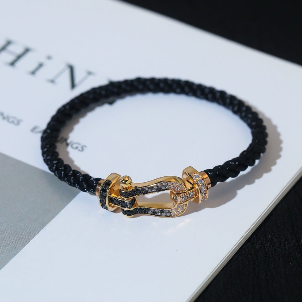 TimiFORCE LARGE HORSESHOE BLACK WHITE DIAMOND BRACELET ROSE GOLD