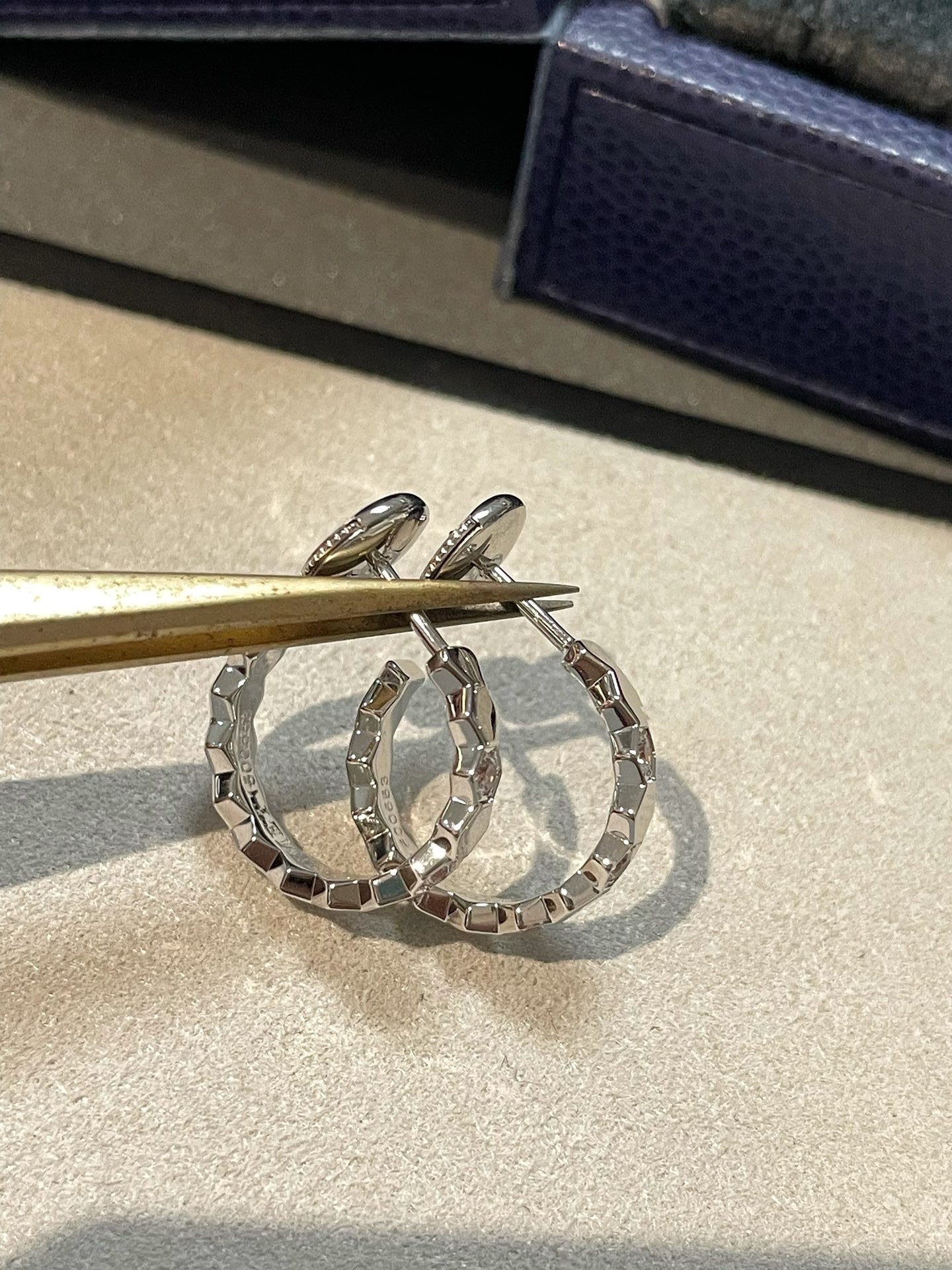 TimiBEE LOVE Earrings Silver