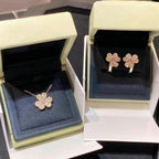 TimiFRIVOLE ROSE GOLD FLOWER DIAMOND NECKLACE