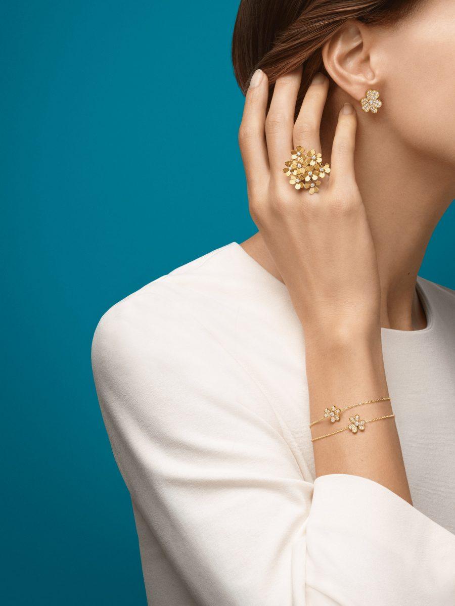 TimiFRIVOLE GOLD FLOWER DIAMOND EARRINGS